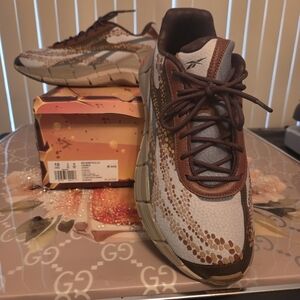 Reebok Men's Brown and Gray Sneakers